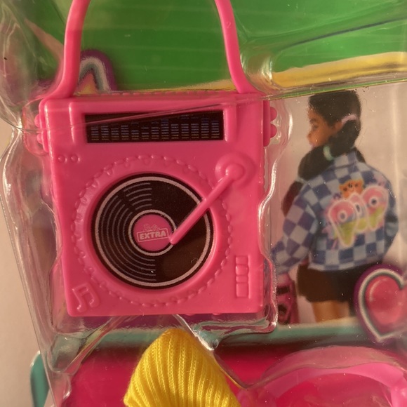 Barbie Extra Set NWT - Picture 5 of 5